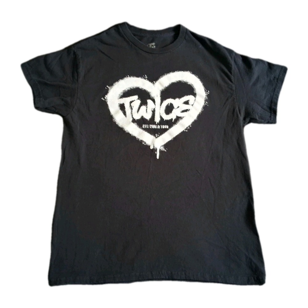 Twice Black 5th World Tour Men's Medium K-pop Ready To Be Heart‎ T-Shirt